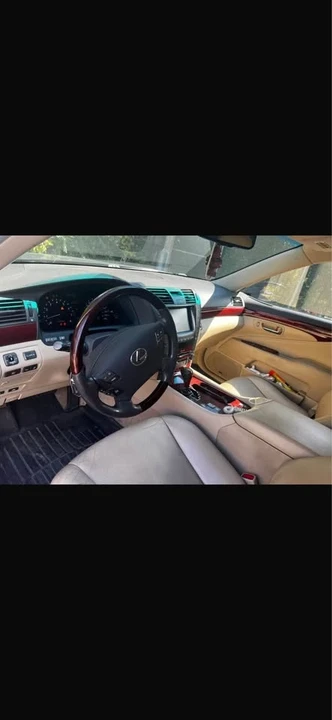 2008 Lexus LS 4th Gen - Image 2 of 4