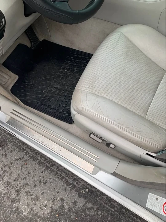 2008 Lexus LS 4th Gen - Image 8 of 12