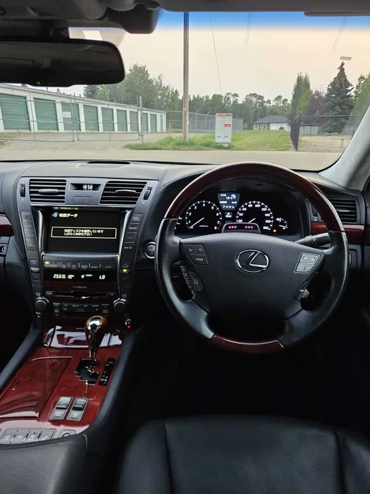 2008 Lexus LS 4th Gen - Image 8 of 12