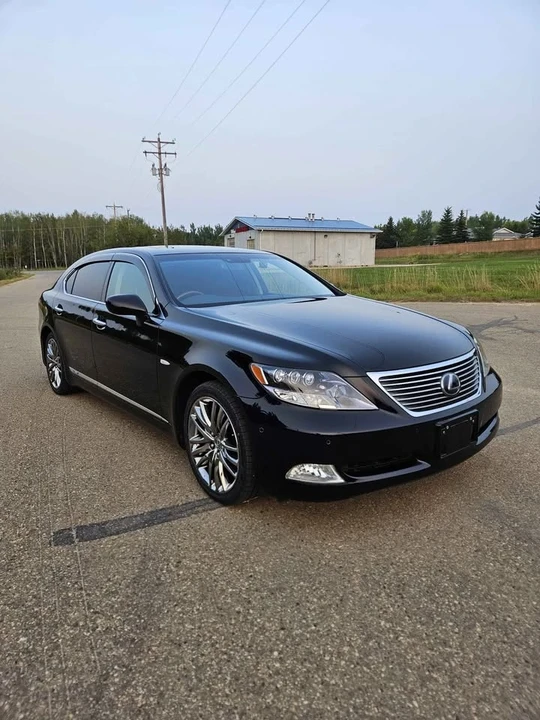 2008 Lexus LS 4th Gen - Image 3 of 12