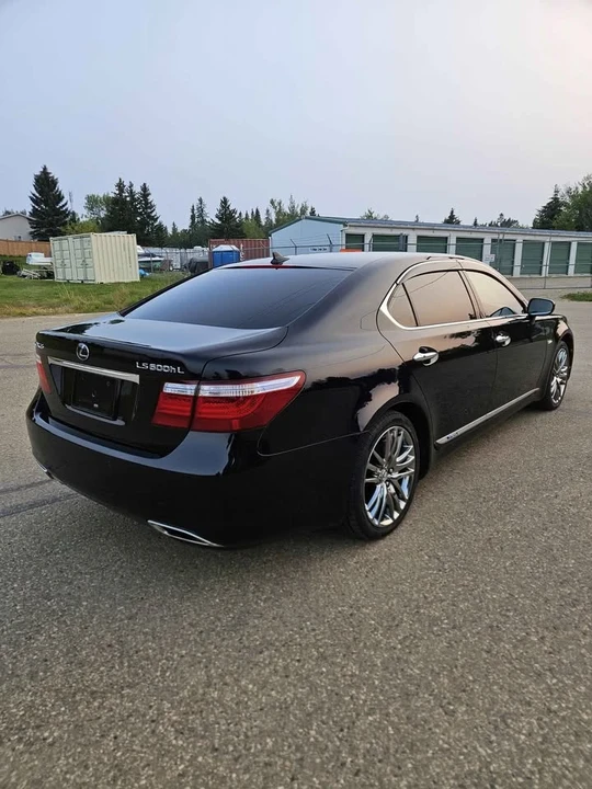 2008 Lexus LS 4th Gen - Image 5 of 12