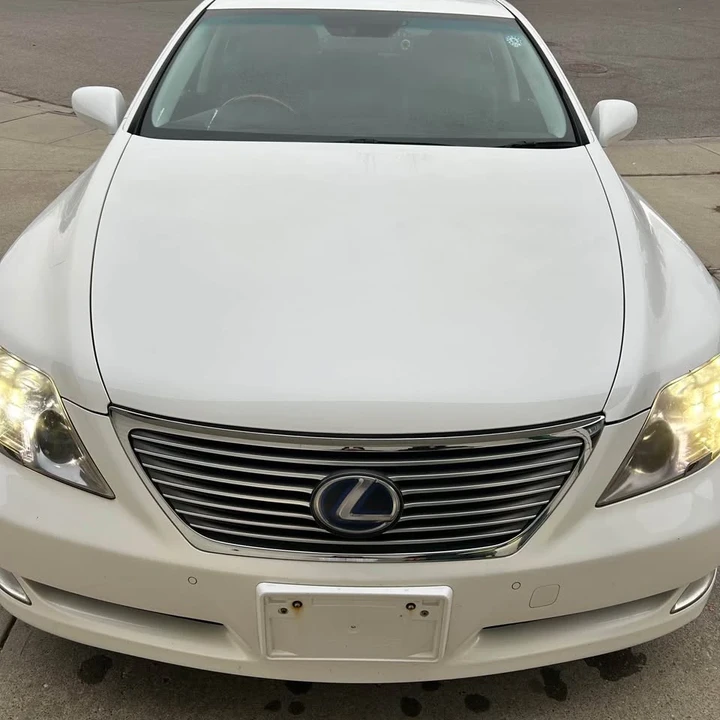 2008 Lexus LS 4th Gen - Image 2 of 13