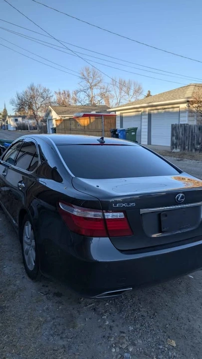2008 Lexus LS 4th Gen - Image 11 of 11