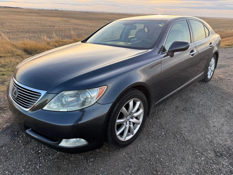 2008 Lexus LS 4th Gen - Image 3 of 10