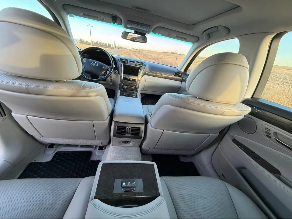 2008 Lexus LS 4th Gen - Image 6 of 10