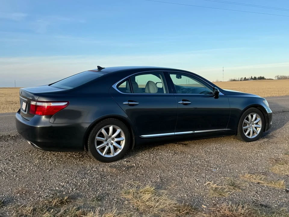 2008 Lexus LS 4th Gen - Image 2 of 10