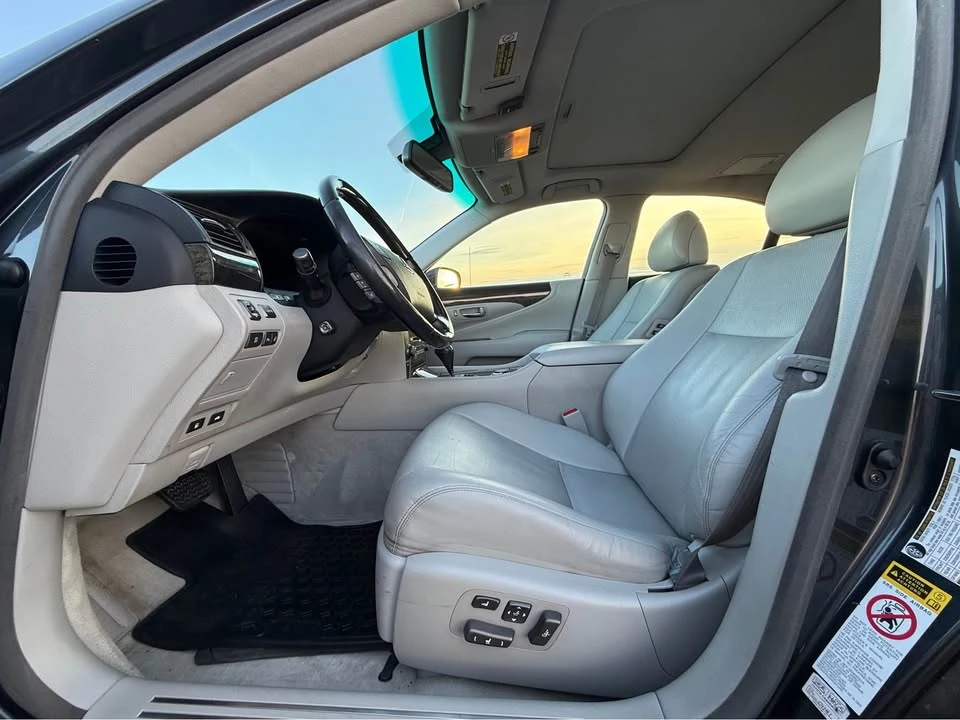 2008 Lexus LS 4th Gen - Image 7 of 10
