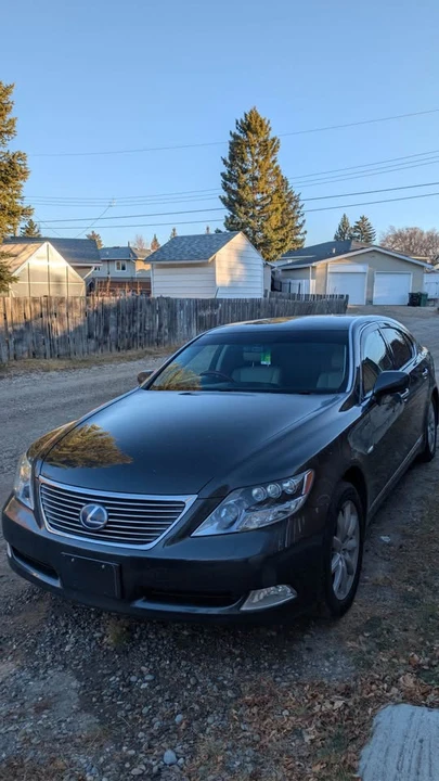 2008 Lexus LS 4th Gen - Image 2 of 12