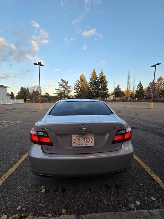 2008 Lexus LS 4th Gen - Image 4 of 17