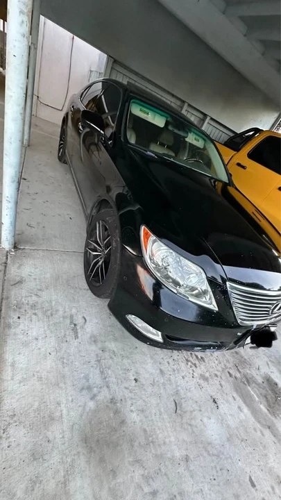 2008 Lexus LS 4th Gen - Image 3 of 4