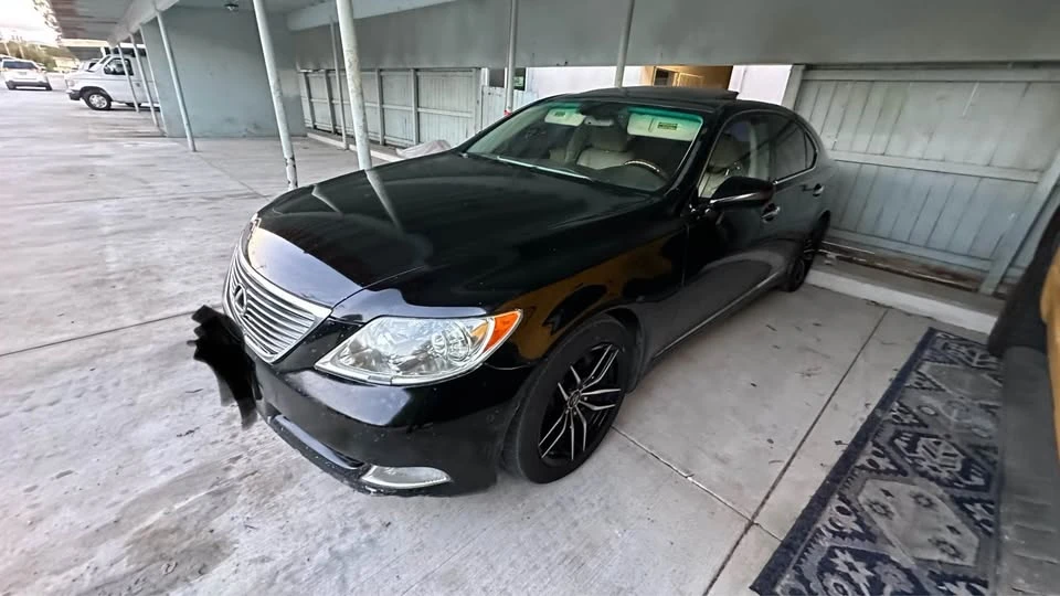 2008 Lexus LS 4th Gen - Image 2 of 4