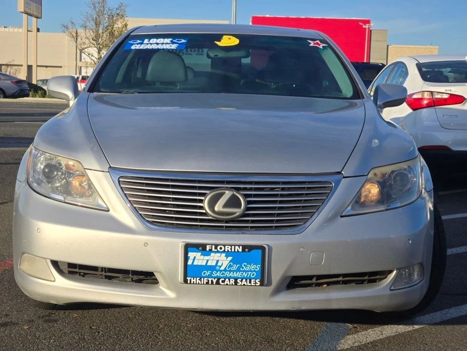 2008 Lexus LS 4th Gen - Image 13 of 16