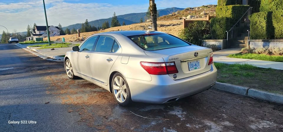 2008 Lexus LS 4th Gen - Image 2 of 11