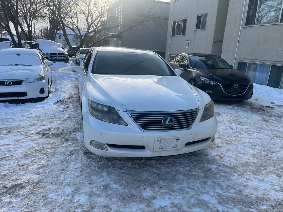 2008 Lexus LS 4th Gen - Image 3 of 18