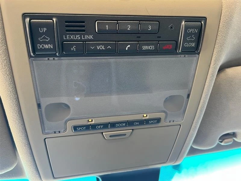 2008 Lexus LS 4th Gen - Image 18 of 19