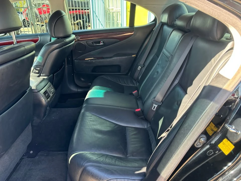 2008 Lexus LS 4th Gen - Image 7 of 10