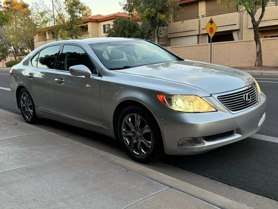 2008 Lexus LS 4th Gen - Image 7 of 20