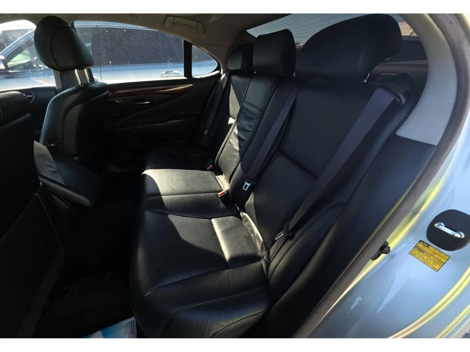 2008 Lexus LS 4th Gen - Image 11 of 14
