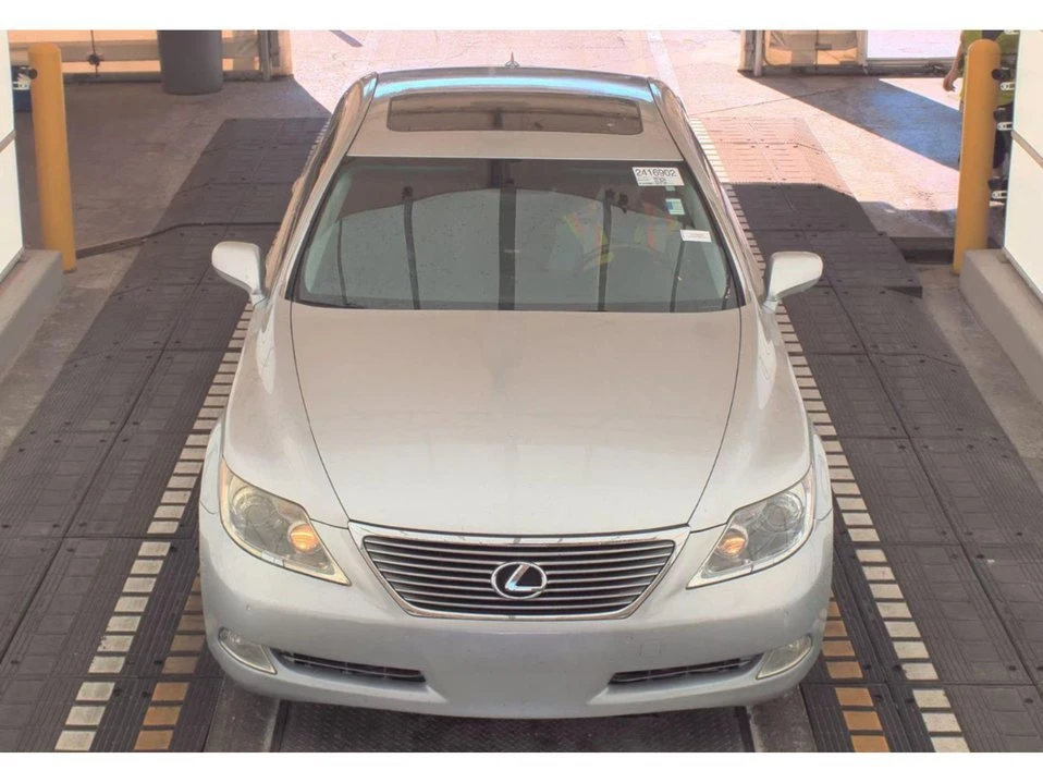 2008 Lexus LS 4th Gen - Image 7 of 14