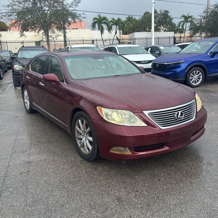 2008 Lexus LS 4th Gen - Image 9 of 13