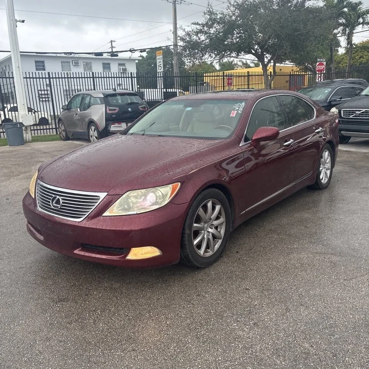 2008 Lexus LS 4th Gen - Image 4 of 13