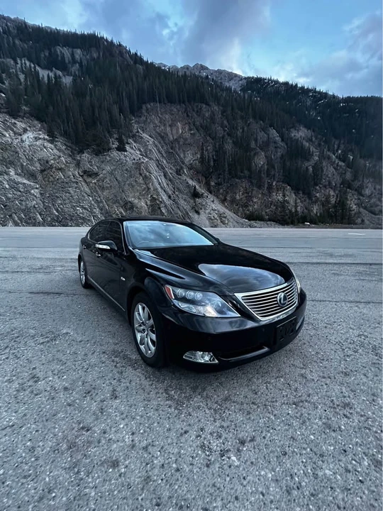 2008 Lexus LS 4th Gen - Image 4 of 10