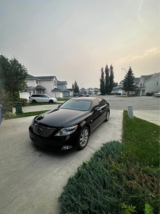 2008 Lexus LS 4th Gen - Image 6 of 10