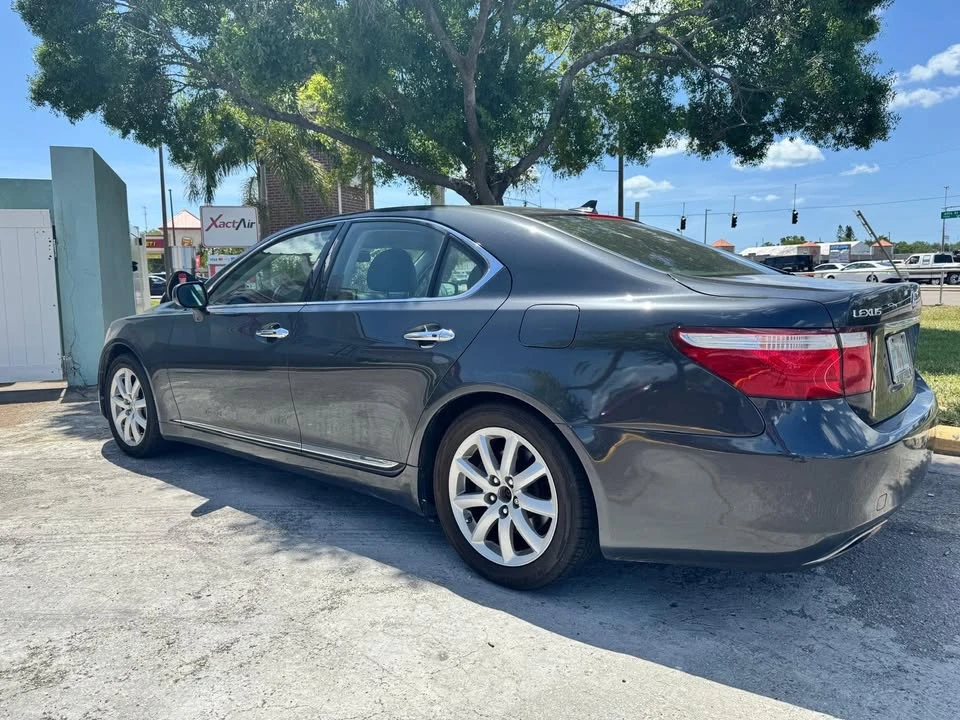 2008 Lexus LS 4th Gen - Image 4 of 15