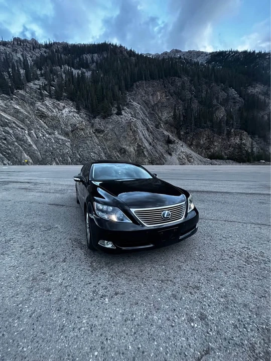 2008 Lexus LS 4th Gen - Image 3 of 10