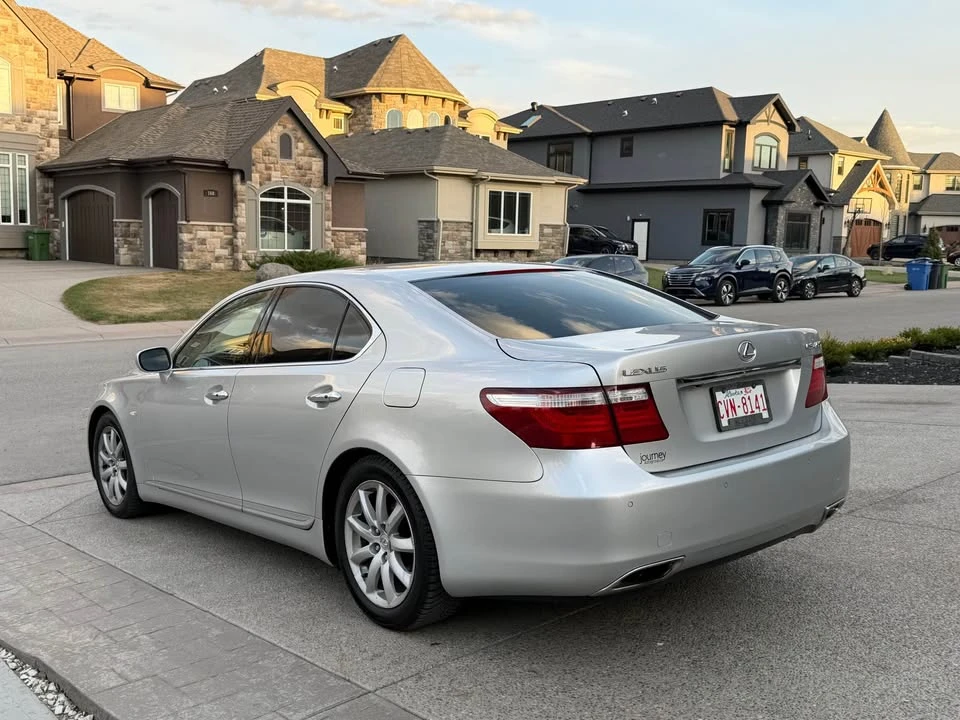 2008 Lexus LS 4th Gen - Image 4 of 13