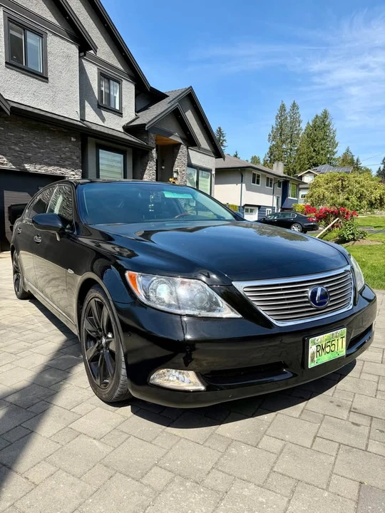2008 Lexus LS 4th Gen - Image 2 of 14