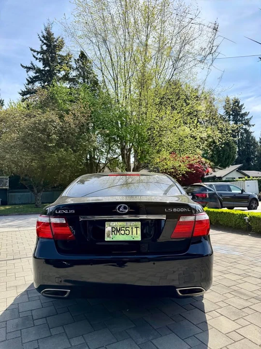 2008 Lexus LS 4th Gen - Image 5 of 14