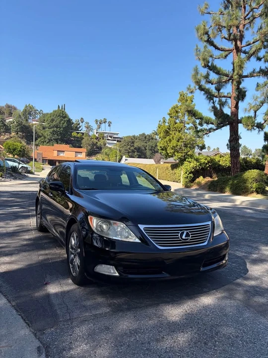 2008 Lexus LS 4th Gen - Image 2 of 12