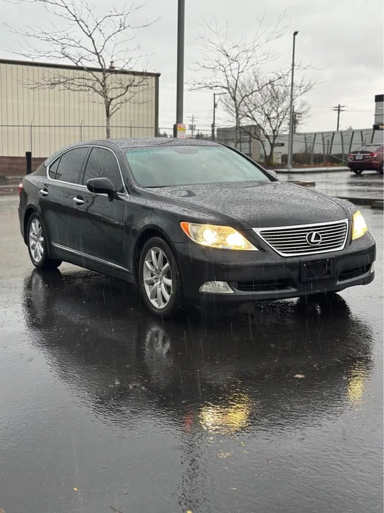 2008 Lexus LS 4th Gen - Image 3 of 20
