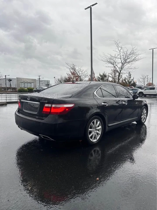 2008 Lexus LS 4th Gen - Image 5 of 20