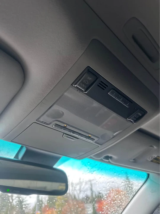 2008 Lexus LS 4th Gen - Image 12 of 20