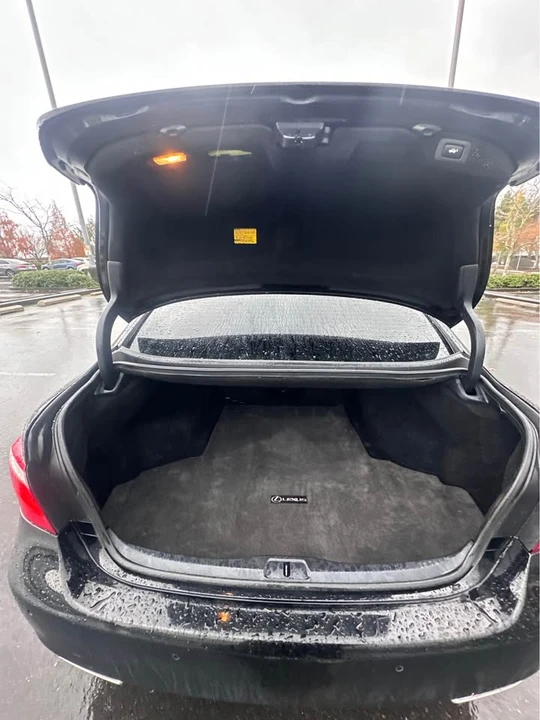 2008 Lexus LS 4th Gen - Image 19 of 20