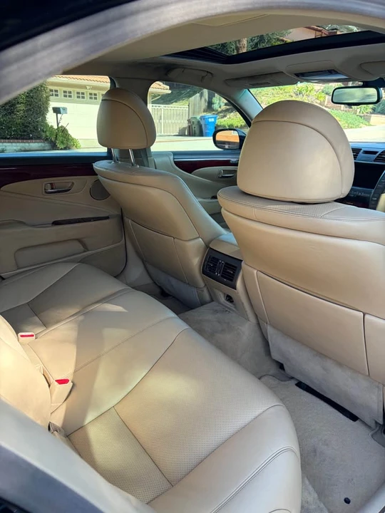2008 Lexus LS 4th Gen - Image 8 of 12