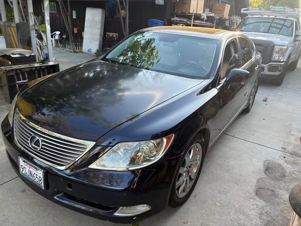 2008 Lexus LS 4th Gen - Image 2 of 9