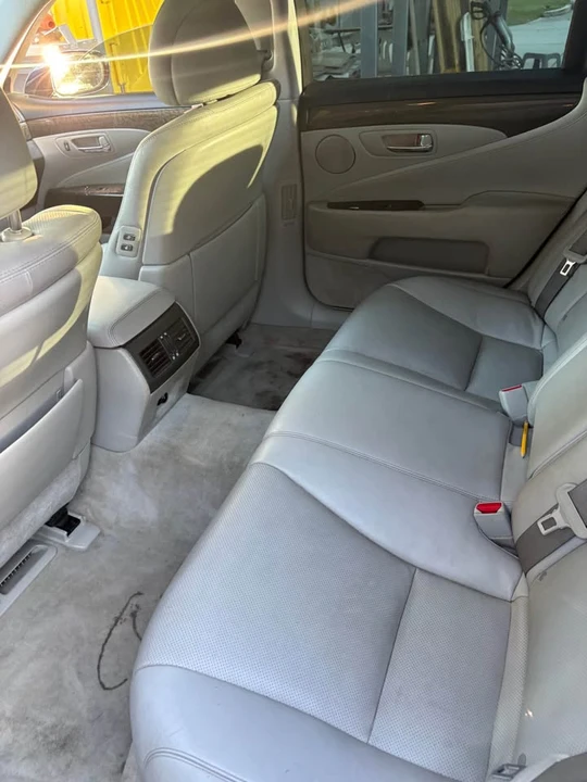 2008 Lexus LS 4th Gen - Image 9 of 9