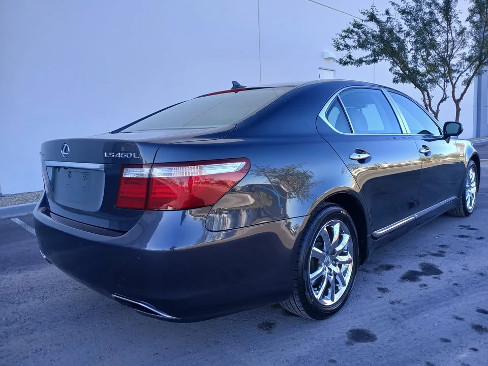 2008 Lexus LS 4th Gen - Image 5 of 15