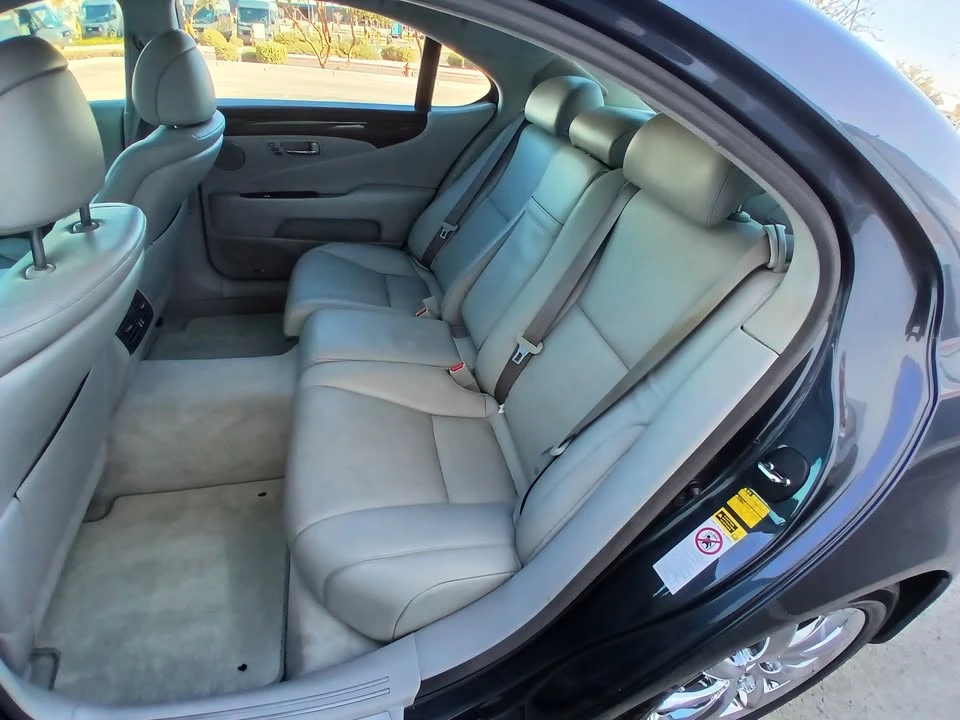 2008 Lexus LS 4th Gen - Image 8 of 15