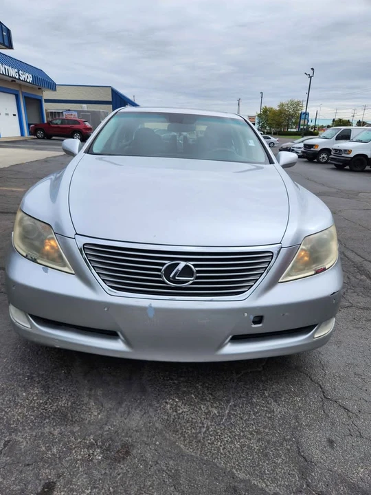 2008 Lexus LS 4th Gen - Image 2 of 16