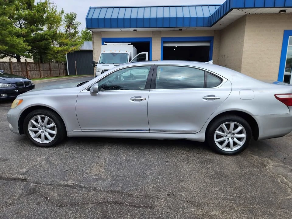 2008 Lexus LS 4th Gen - Image 8 of 16