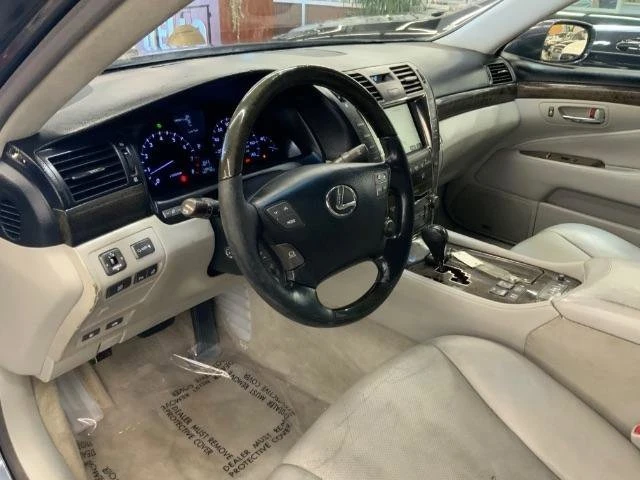 2008 Lexus LS 4th Gen - Image 11 of 20