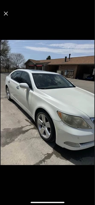 2008 Lexus LS 3rd Gen - Image 7 of 10