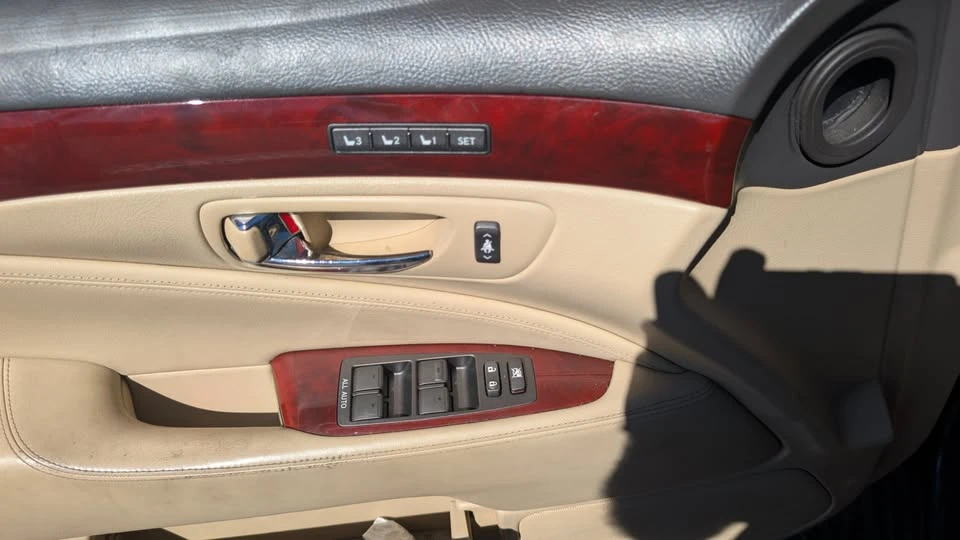 2008 Lexus LS 4th Gen - Image 10 of 14