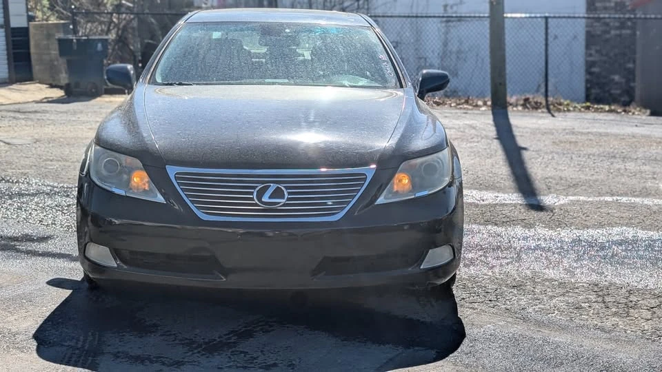 2008 Lexus LS 4th Gen - Image 3 of 14