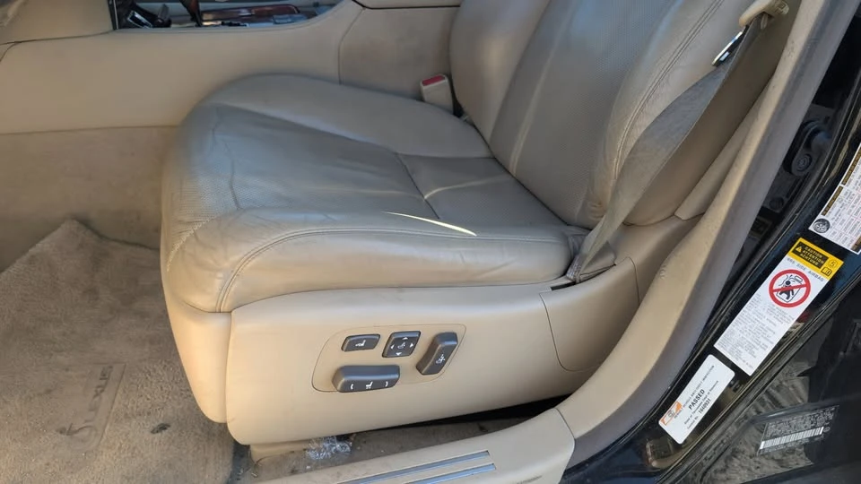 2008 Lexus LS 4th Gen - Image 11 of 14