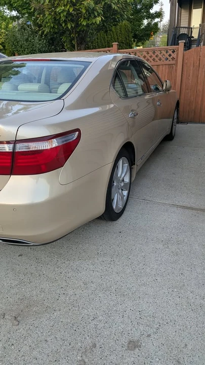 2008 Lexus LS 4th Gen - Image 3 of 13